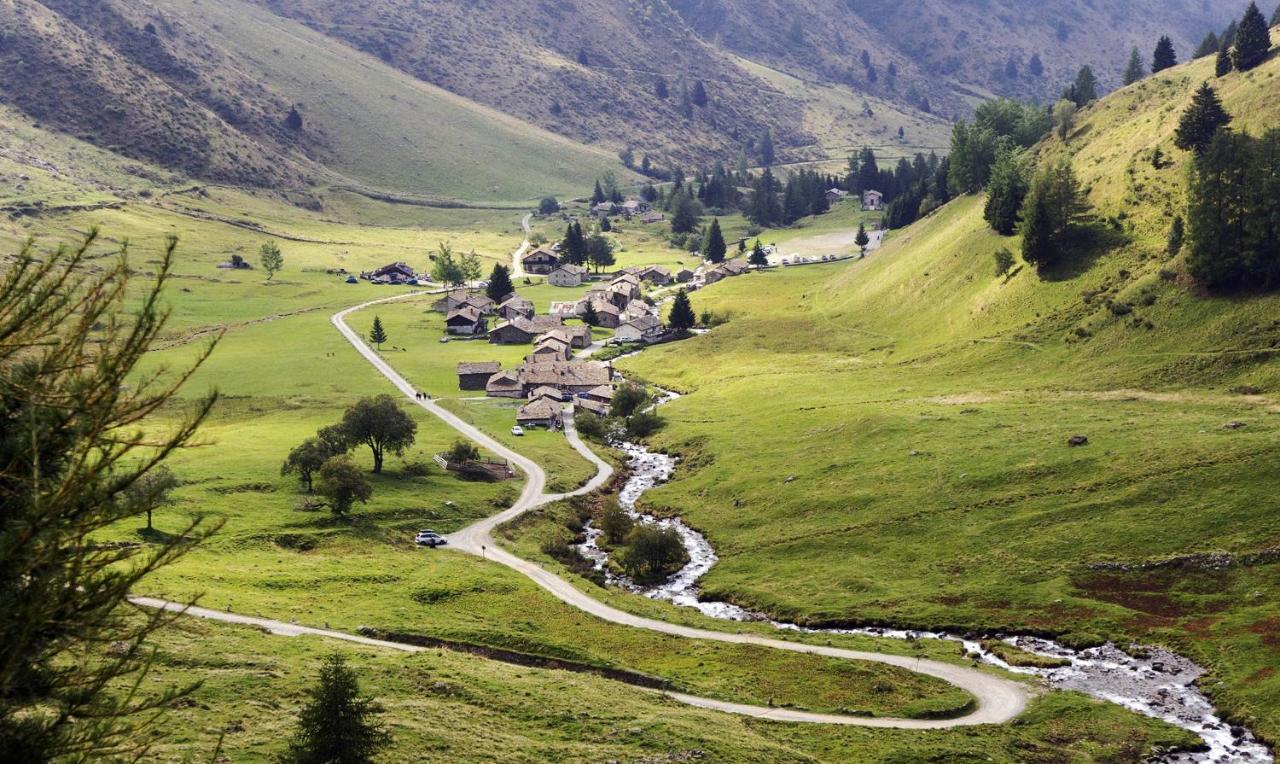 Baita Mirellina - Case Di Viso Ponte Di Legno Ngoại thất bức ảnh